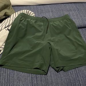 Chubbies mens shorts with liner